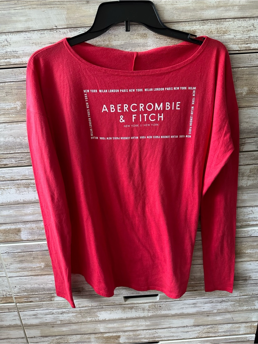 ❤️ NWT Abercrombie & Fitch Oversized Logo Graphic Long Sleeve Tee Small ❤️